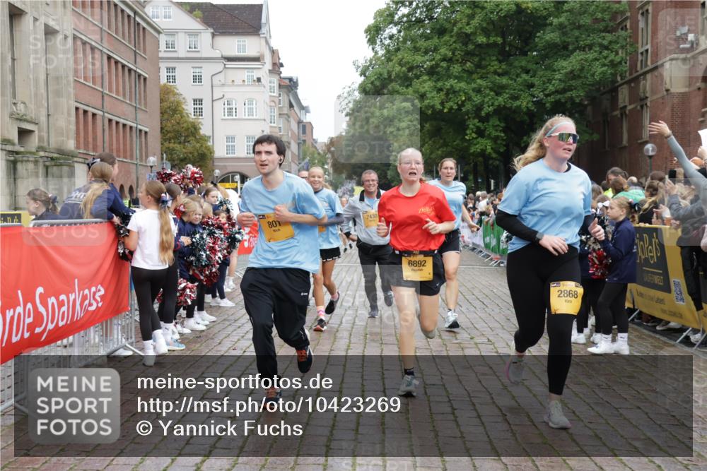 13.09.2026 - Kiel Lauf Yannick Fuchs http://msf.ph/oto/10423269 13.09.2026 09:44:27 Ziel 801, 958, 1053, 1849, 1866, 2045, 2212, 2437, 2868, 3198, 3688, 4098, 4573, 6892, 6895, 7121, 7430, 7744, 12318, 537, 793, 2031, 2437, 4092, 4283, 5026, 5171, 6550, 7753, 8300, 9814, 10641, 10931, 11653, 11655, 12098, 12373, 12376, 12437, 912, 1224, 2787, 3209, 4316, 4693, 7356, 7460, 9986, 11046, 12161, 12218, 654, 4522, 5171, 5857, 7510, 7948, 9814, 10641, 10931, 12376 meine-sportfotos.de
