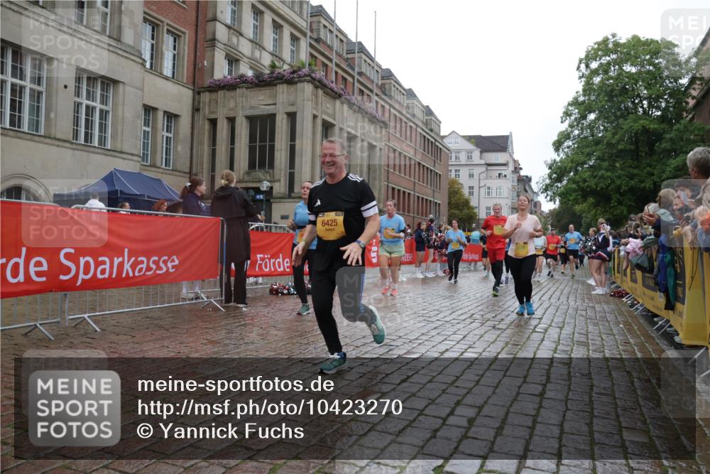 13.09.2026 - Kiel Lauf Yannick Fuchs http://msf.ph/oto/10423270 13.09.2026 10:58:28 Ziel 91, 971, 1404, 1858, 1978, 2461, 2752, 2965, 3235, 3237, 3559, 3671, 3833, 3842, 4212, 4456, 5605, 5775, 6906, 7315, 7367, 7482, 7738, 7856, 7949, 8381, 8752, 9132, 9458, 9809, 9827, 9937, 10135, 10503, 10878, 11023, 11460, 11759, 12199, 12345, 352, 353, 721, 819, 833, 905, 987, 1220, 1253, 1351, 1404, 1778, 1910, 2234, 2309, 3222, 3325, 3326, 4160, 4212, 4340, 4592, 5154, 5163, 5172, 5232, 5314, 5540, 5668, 5958, 6345, 6353, 6425, 6982, 7256, 7340 meine-sportfotos.de