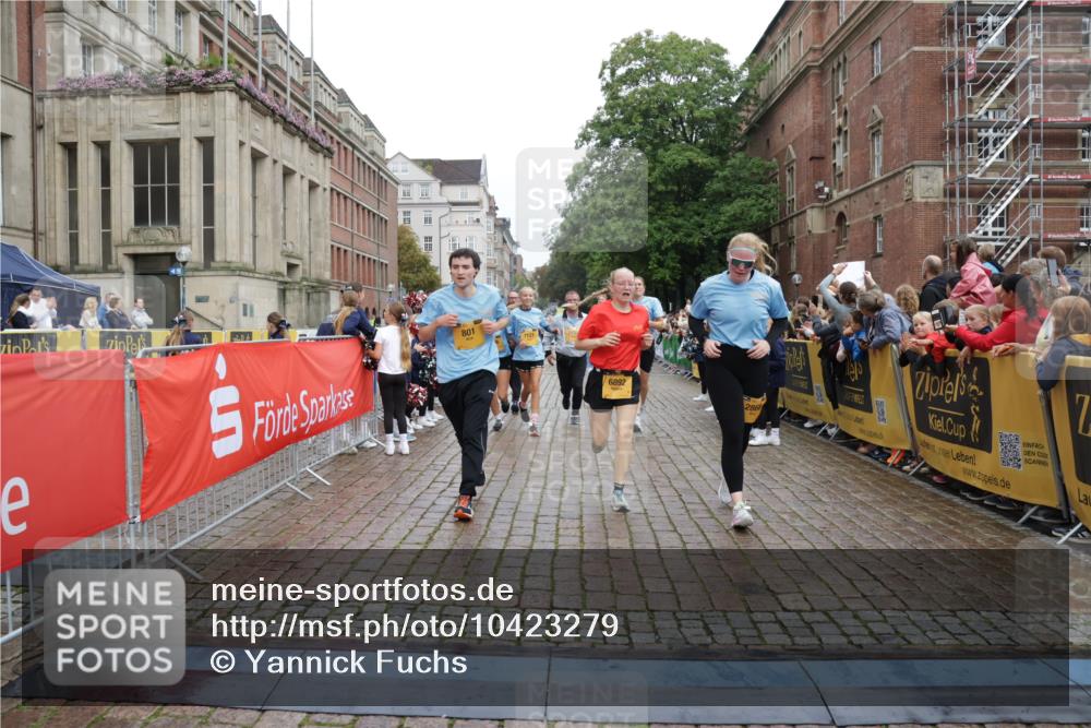 13.09.2026 - Kiel Lauf Yannick Fuchs http://msf.ph/oto/10423279 13.09.2026 09:44:27 Ziel 801, 958, 1053, 1849, 1866, 2045, 2212, 2437, 2868, 3198, 3688, 4098, 4573, 6892, 6895, 7121, 7430, 7744, 12318, 537, 793, 2031, 2437, 4092, 4283, 5026, 5171, 6550, 7753, 8300, 9814, 10641, 10931, 11653, 11655, 12098, 12373, 12376, 12437, 912, 1224, 2787, 3209, 4316, 4693, 7356, 7460, 9986, 11046, 12161, 12218, 654, 4522, 5171, 5857, 7510, 7948, 9814, 10641, 10931, 12376 meine-sportfotos.de