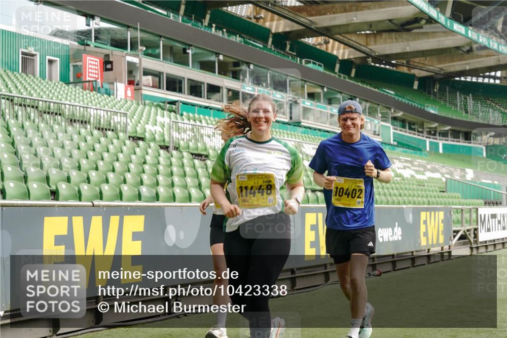 13.09.2026 - 21. swb-Marathon Bremen Michael Burmester http://msf.ph/oto/10423338 13.09.2026 10:46:22 Laufen im Stadion 10137, 10161, 10194, 10202, 10242, 10344, 10349, 10430, 10472, 10524, 10535, 10568, 10600, 10651, 10895, 10933, 10970, 10979, 11050, 11181, 11200, 11244, 11296, 11309, 11367, 11457, 11529, 11530, 11546, 11573, 11574, 11579, 11639, 11675, 11709, 11760, 11808, 11821, 12057, 12089, 12153, 12177, 12178, 12211, 12224, 12285, 12316, 12317, 12374, 12422, 12462, 12539, 10002, 10004, 10005, 10148, 10271, 10303, 10325, 10330, 10335, 10361, 10362, 10459, 10513 meine-sportfotos.de