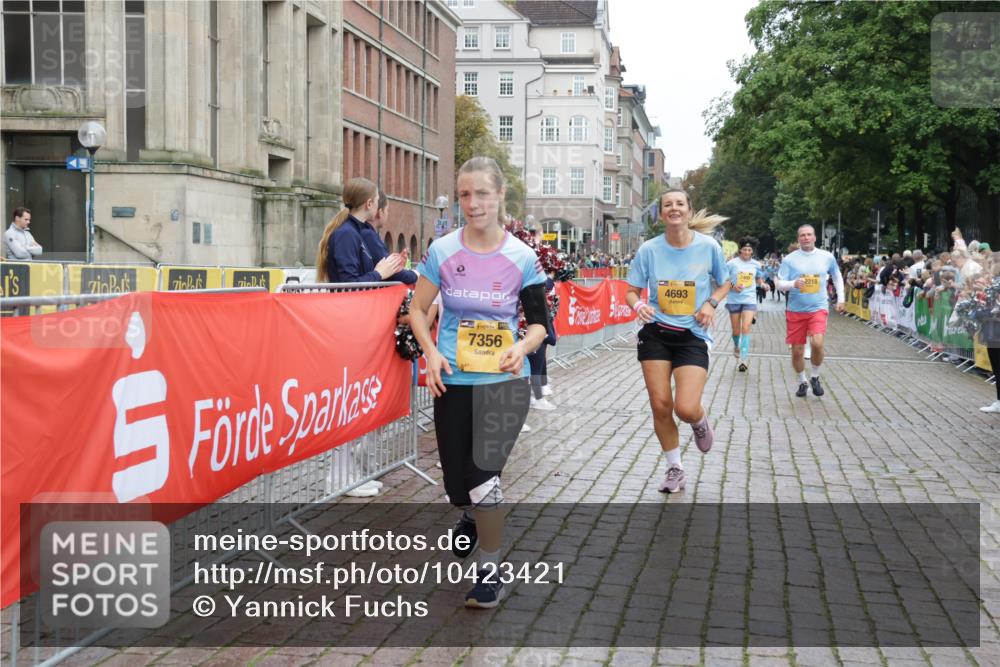13.09.2026 - Kiel Lauf Yannick Fuchs http://msf.ph/oto/10423421 13.09.2026 09:44:42 Ziel 912, 1224, 2787, 3198, 3209, 4316, 4693, 6895, 7356, 7460, 9986, 11046, 12161, 12218, 537, 793, 801, 958, 1053, 1849, 1866, 2031, 2045, 2212, 2437, 2868, 3198, 3688, 4092, 4098, 4573, 6892, 6895, 7121, 7430, 7744, 7753, 12318, 12373, 12437, 2456, 2704, 3138, 3717, 4118, 5562, 5939, 6023, 6135, 8028, 8189, 10777, 11043, 11239, 12676, 4283, 6550, 8300, 11653, 11655, 12098, 12373 meine-sportfotos.de