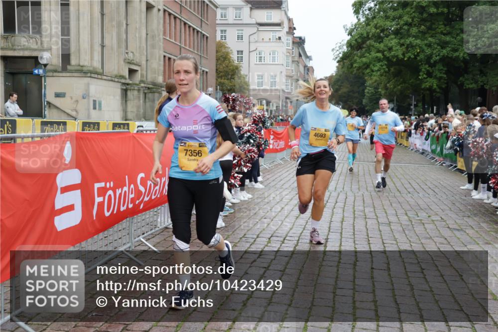 13.09.2026 - Kiel Lauf Yannick Fuchs http://msf.ph/oto/10423429 13.09.2026 09:44:42 Ziel 912, 1224, 2787, 3198, 3209, 4316, 4693, 6895, 7356, 7460, 9986, 11046, 12161, 12218, 537, 793, 801, 958, 1053, 1849, 1866, 2031, 2045, 2212, 2437, 2868, 3198, 3688, 4092, 4098, 4573, 6892, 6895, 7121, 7430, 7744, 7753, 12318, 12373, 12437, 2456, 2704, 3138, 3717, 4118, 5562, 5939, 6023, 6135, 8028, 8189, 10777, 11043, 11239, 12676, 4283, 6550, 8300, 11653, 11655, 12098, 12373 meine-sportfotos.de