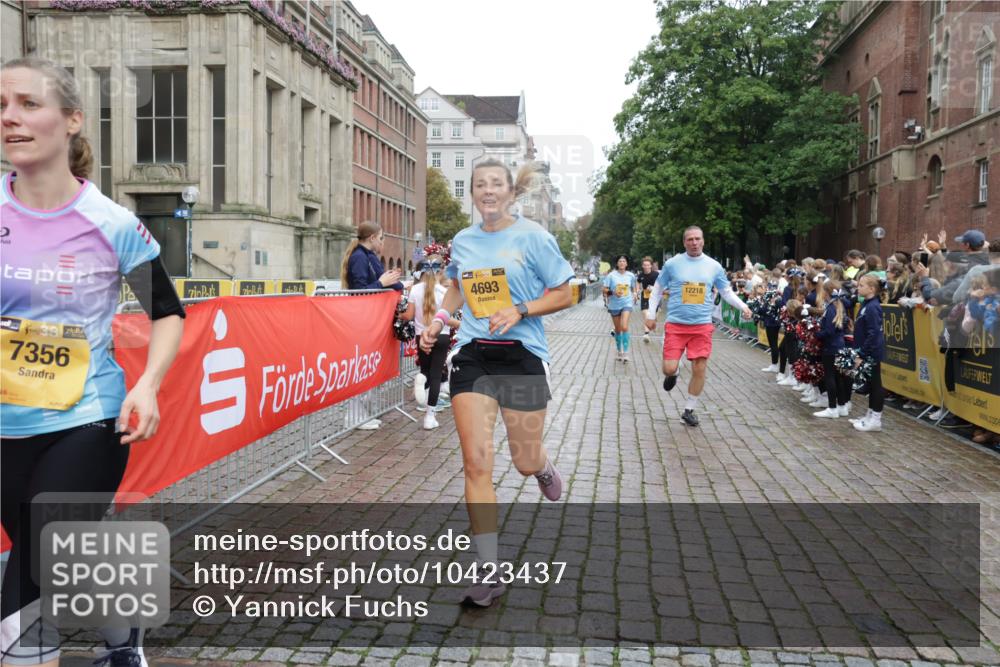 13.09.2026 - Kiel Lauf Yannick Fuchs http://msf.ph/oto/10423437 13.09.2026 09:44:43 Ziel 912, 1224, 2787, 3209, 4316, 4693, 7356, 7460, 9986, 11046, 11239, 12161, 12218, 537, 793, 801, 958, 1053, 1849, 1866, 2031, 2045, 2212, 2437, 2868, 3198, 3688, 4092, 4098, 4316, 4573, 6892, 6895, 7121, 7430, 7744, 7753, 12161, 12318, 12373, 12437, 98, 2456, 2704, 3138, 3717, 4118, 5562, 5939, 6023, 6135, 8028, 8189, 10777, 11043, 12676, 4092, 4283, 6550, 7753, 8300, 11653, 11655, 12098, 12373 meine-sportfotos.de