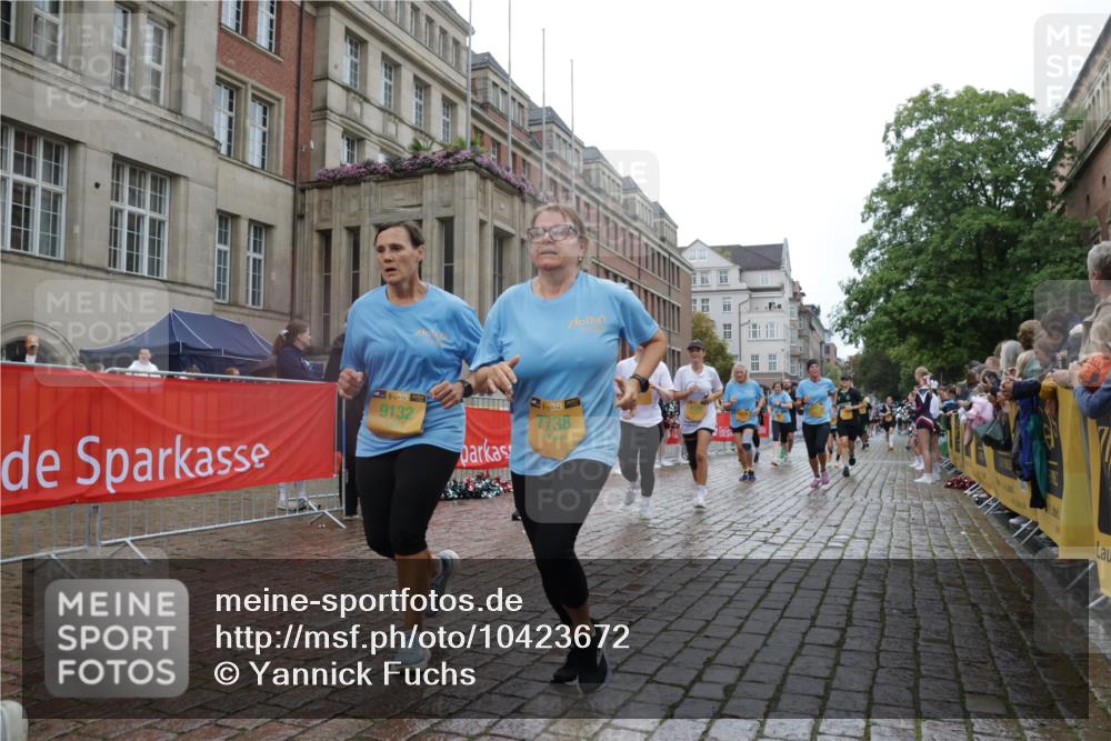 13.09.2026 - Kiel Lauf Yannick Fuchs http://msf.ph/oto/10423672 13.09.2026 10:59:07 Ziel 724, 788, 1085, 2557, 2862, 3332, 3480, 4192, 4609, 5188, 5836, 7417, 7757, 8188, 9405, 10167, 10255, 10551, 10654, 10655, 11126, 11585, 79, 788, 1085, 1094, 1521, 1729, 1990, 2156, 2265, 2307, 2473, 2559, 2896, 2965, 2994, 3943, 3944, 4395, 6497, 7738, 7757, 7888, 8004, 8059, 8348, 8381, 8752, 8841, 9132, 9306, 9313, 9387, 9417, 10135, 10969, 11087, 11699, 12223, 12520, 12659, 12672, 1825, 1835, 2385, 2394, 2639, 2771, 2828, 4342, 5891, 5977, 5987, 6693, 7066, 7112, 7734 meine-sportfotos.de