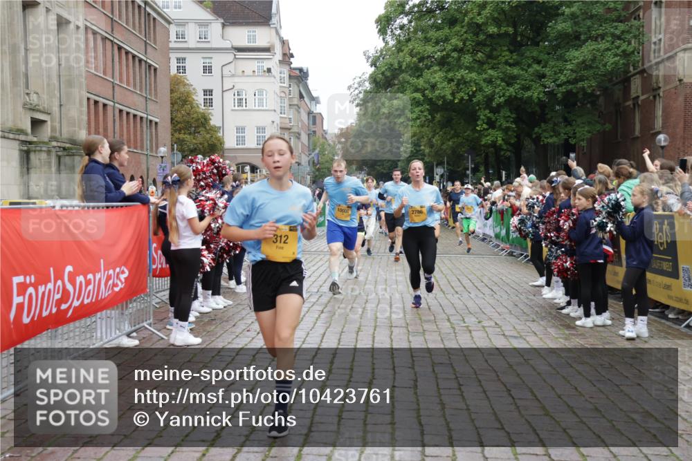 13.09.2026 - Kiel Lauf Yannick Fuchs http://msf.ph/oto/10423761 13.09.2026 09:45:09 Ziel 98, 312, 2786, 3138, 3479, 3503, 3507, 3517, 3717, 5562, 5672, 6097, 6098, 6556, 8189, 9760, 10006, 12348, 12351, 912, 1224, 2456, 2704, 2787, 3209, 4118, 4693, 5562, 5939, 6023, 6135, 7356, 7460, 8028, 9986, 10777, 11043, 11046, 11239, 12218, 12676, 1503, 2017, 2282, 2835, 3408, 4606, 5103, 5369, 5399, 5400, 5811, 7854, 8152, 8854, 9425, 9456, 9897, 10498, 11939, 12347, 912, 958, 1849, 1866, 2045, 2212, 2787, 3198, 3209, 4098, 4316 meine-sportfotos.de