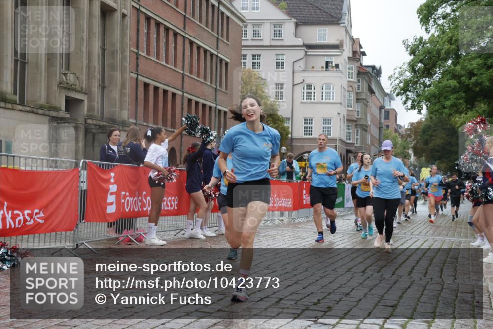13.09.2026 - Kiel Lauf Yannick Fuchs http://msf.ph/oto/10423773 13.09.2026 10:59:19 Ziel 1825, 2385, 2639, 2828, 3480, 4342, 4897, 5188, 5519, 5836, 5891, 5987, 7066, 7112, 7417, 7527, 7734, 9227, 9242, 9405, 9684, 9700, 10251, 10453, 10536, 10871, 11126, 11340, 11350, 12482, 724, 788, 1085, 1094, 1729, 1990, 2265, 2307, 2557, 2559, 2862, 2994, 3332, 3480, 3943, 3944, 4192, 4609, 7757, 8059, 8188, 8348, 9306, 9313, 9387, 10167, 10255, 10551, 10654, 10655, 10969, 11087, 11126, 11585, 12223, 12520, 620, 1835, 2394, 2771, 5977, 6693, 10799, 79 meine-sportfotos.de