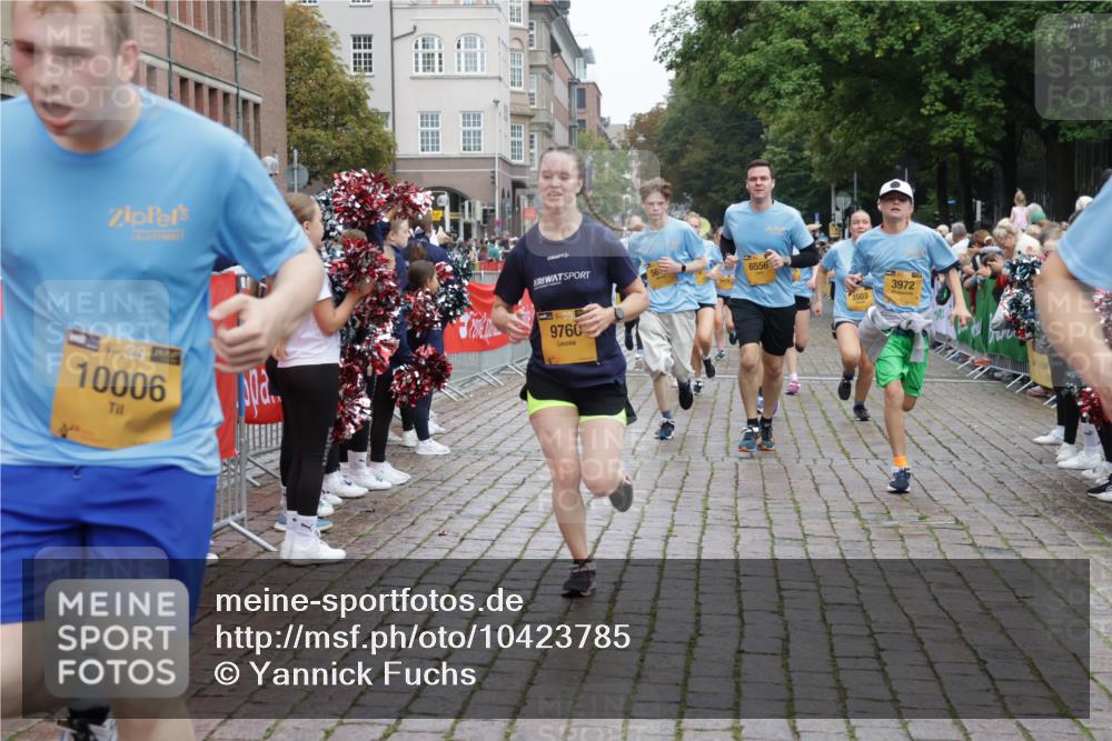 13.09.2026 - Kiel Lauf Yannick Fuchs http://msf.ph/oto/10423785 13.09.2026 09:45:11 Ziel 98, 312, 2282, 2786, 3138, 3479, 3503, 3507, 3517, 3717, 5400, 5672, 6097, 6098, 6556, 8189, 9425, 9760, 10006, 12348, 12351, 912, 1224, 2456, 2704, 3138, 3717, 4118, 4693, 5562, 5939, 6023, 6135, 7356, 7460, 8028, 8189, 9986, 10777, 11043, 11046, 11239, 12218, 12676, 1503, 2017, 2835, 3408, 4606, 5103, 5369, 5399, 5811, 7854, 8152, 8854, 9456, 9897, 10498, 11939, 12069, 12347, 912, 1866, 2045, 2212, 2787, 3198, 3209, 4316 meine-sportfotos.de