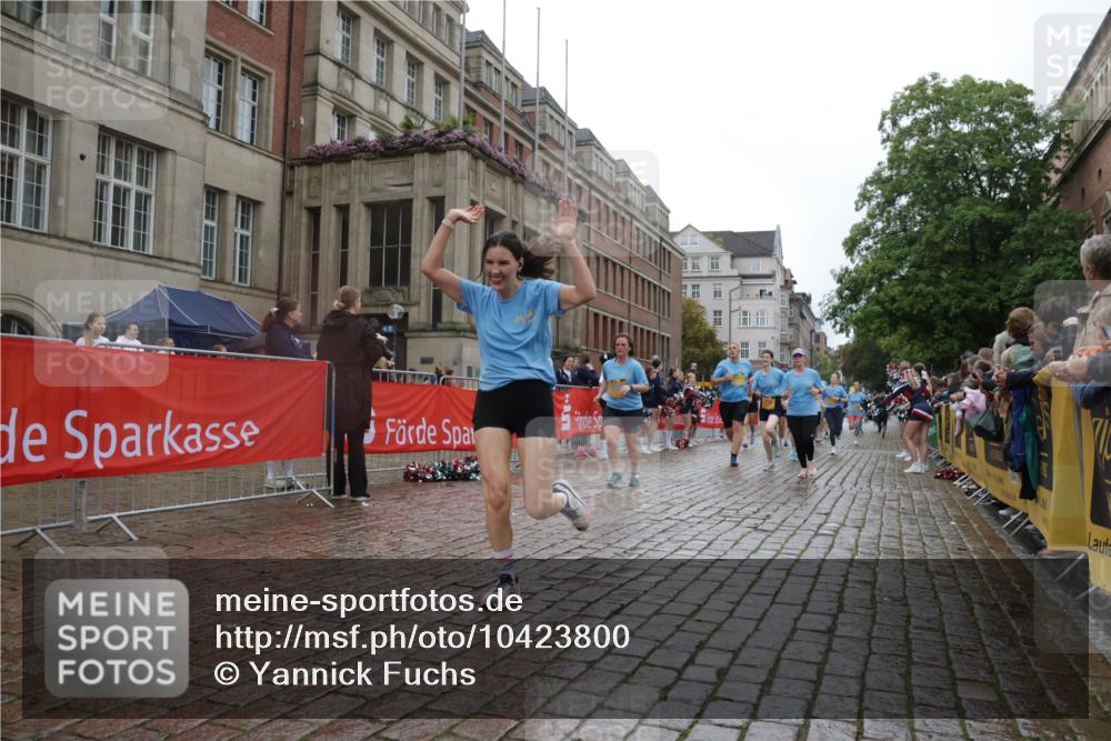 13.09.2026 - Kiel Lauf Yannick Fuchs http://msf.ph/oto/10423800 13.09.2026 10:59:20 Ziel 1825, 2385, 2639, 2828, 4342, 4897, 5188, 5519, 5836, 5891, 5987, 6693, 7066, 7112, 7417, 7527, 7734, 8208, 9227, 9242, 9405, 9684, 9700, 10251, 10453, 10536, 10871, 11340, 11350, 12482, 724, 788, 1085, 1094, 1729, 1990, 2265, 2307, 2557, 2559, 2862, 2994, 3332, 3480, 3943, 3944, 4192, 4609, 5188, 7757, 8059, 8188, 8348, 9306, 9313, 9387, 10167, 10255, 10551, 10654, 10655, 10969, 11087, 11126, 11585, 12223, 12520, 620, 1835, 2394, 2771, 5977, 10799, 79 meine-sportfotos.de