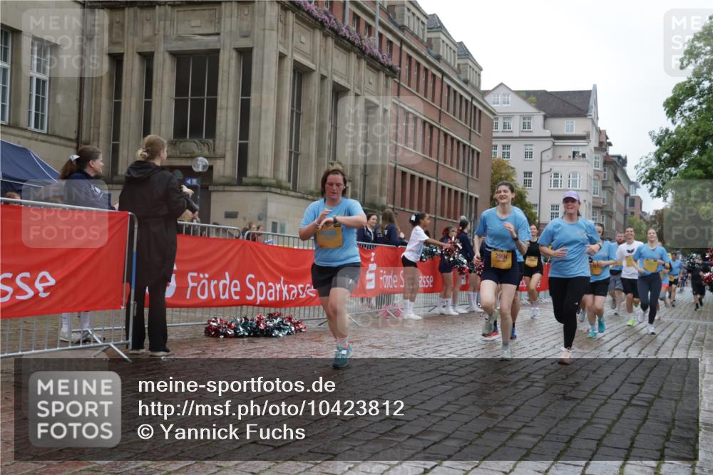 13.09.2026 - Kiel Lauf Yannick Fuchs http://msf.ph/oto/10423812 13.09.2026 10:59:21 Ziel 1825, 2385, 2394, 2639, 2771, 2828, 4342, 4897, 5519, 5836, 5891, 5987, 6693, 7066, 7112, 7417, 7527, 7734, 8208, 9227, 9242, 9405, 9684, 9700, 9778, 10251, 10453, 10536, 10871, 11202, 11340, 11350, 12482, 724, 788, 1085, 1094, 1729, 1990, 2265, 2307, 2557, 2559, 2862, 2994, 3332, 3480, 3943, 3944, 4192, 4609, 5188, 7417, 7757, 8059, 8188, 8348, 9306, 9313, 9387, 10167, 10255, 10551, 10654, 10655, 10969, 11087, 11126, 11585, 12223, 12520, 620, 1835, 5977, 10799 meine-sportfotos.de