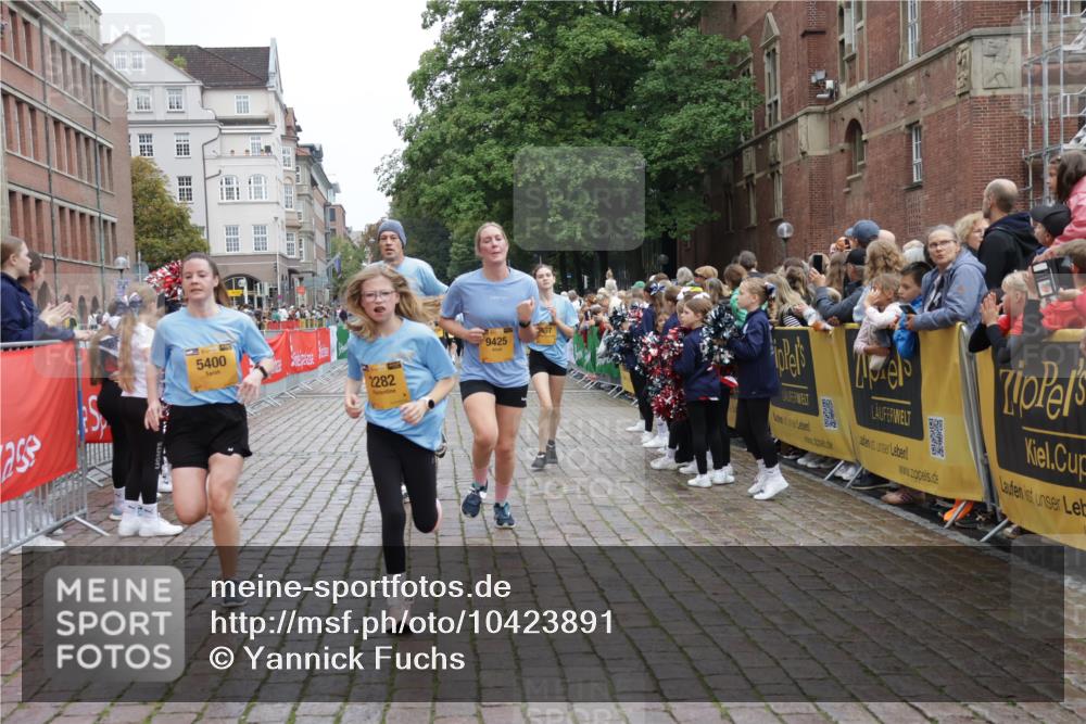 13.09.2026 - Kiel Lauf Yannick Fuchs http://msf.ph/oto/10423891 13.09.2026 09:45:18 Ziel 1503, 2282, 2786, 3479, 3503, 3507, 4606, 5103, 5399, 5400, 5672, 5811, 6097, 6098, 6556, 8854, 9425, 9760, 9897, 10006, 12347, 12348, 12351, 98, 312, 1224, 2456, 2704, 2786, 3138, 3517, 3717, 4118, 5562, 5939, 6023, 6135, 7460, 8028, 8189, 9986, 10777, 11043, 11046, 11239, 12676, 1023, 1579, 2017, 2835, 3408, 5369, 6038, 7854, 8126, 8152, 9456, 10498, 11939, 12069, 12281, 912, 1224, 4693, 7356, 7460, 9986, 11046, 12218 meine-sportfotos.de