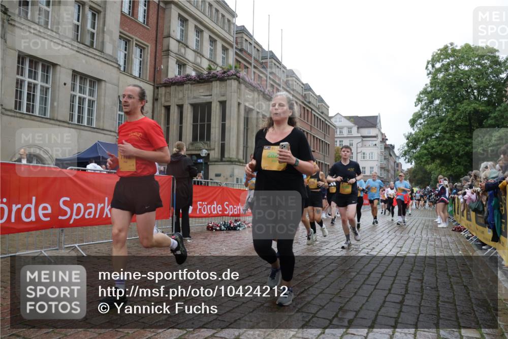 13.09.2026 - Kiel Lauf Yannick Fuchs http://msf.ph/oto/10424212 13.09.2026 10:59:58 Ziel 469, 753, 964, 1562, 1728, 1895, 1948, 2287, 3063, 4509, 5261, 6295, 7398, 7954, 8120, 9140, 9271, 9299, 11007, 11377, 11415, 469, 620, 683, 747, 988, 1002, 1835, 2354, 2394, 2771, 2828, 3108, 3113, 3176, 3348, 3607, 3663, 5173, 5382, 5608, 5627, 5977, 5987, 6693, 7112, 7350, 7454, 7543, 7614, 8208, 8234, 8723, 8884, 9700, 9778, 9971, 10157, 10799, 10916, 10918, 11016, 11177, 12359, 12408, 173, 327, 1036, 2187, 2558, 3121, 2828, 4342, 5891, 7066, 7734 meine-sportfotos.de