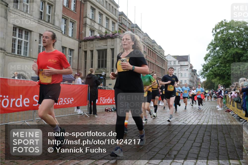 13.09.2026 - Kiel Lauf Yannick Fuchs http://msf.ph/oto/10424217 13.09.2026 10:59:58 Ziel 469, 753, 964, 1562, 1728, 1895, 1948, 2287, 3063, 4509, 5261, 6295, 7398, 7954, 8120, 9140, 9271, 9299, 11007, 11377, 11415, 469, 620, 683, 747, 988, 1002, 1835, 2354, 2394, 2771, 2828, 3108, 3113, 3176, 3348, 3607, 3663, 5173, 5382, 5608, 5627, 5977, 5987, 6693, 7112, 7350, 7454, 7543, 7614, 8208, 8234, 8723, 8884, 9700, 9778, 9971, 10157, 10799, 10916, 10918, 11016, 11177, 12359, 12408, 173, 327, 1036, 2187, 2558, 3121, 2828, 4342, 5891, 7066, 7734 meine-sportfotos.de