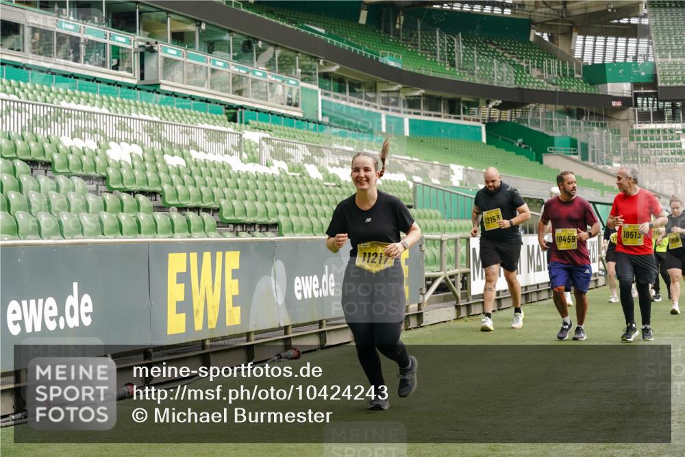 13.09.2026 - 21. swb-Marathon Bremen Michael Burmester http://msf.ph/oto/10424243 13.09.2026 10:47:02 Laufen im Stadion 10161, 10349, 10472, 10535, 10895, 10933, 10970, 11050, 11104, 11181, 11244, 11296, 11309, 11367, 11457, 11529, 11530, 11546, 11573, 11574, 11579, 11639, 11663, 11675, 11709, 11760, 11821, 12157, 12177, 12178, 12211, 12285, 12316, 12317, 12340, 12374, 12422, 12462, 10002, 10004, 10005, 10176, 10271, 10295, 10303, 10325, 10330, 10335, 10361, 10362, 10459, 10513, 10629, 10756, 10779, 10882, 10997, 10999, 11233, 11307, 11355 meine-sportfotos.de