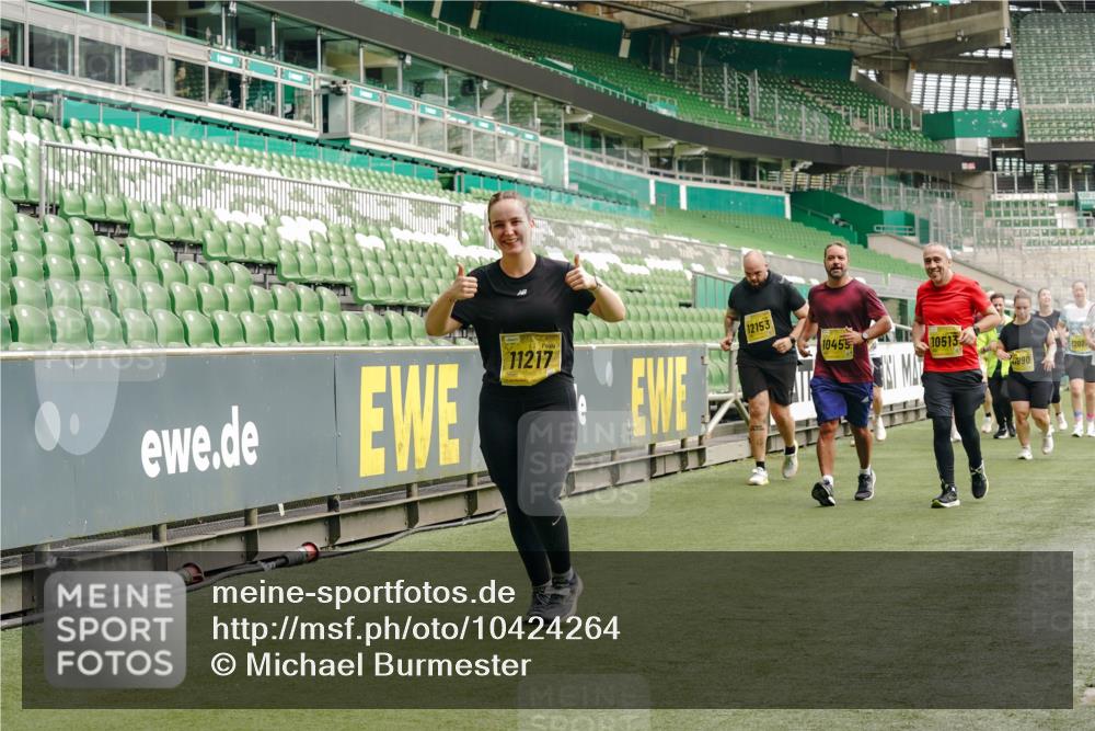13.09.2026 - 21. swb-Marathon Bremen Michael Burmester http://msf.ph/oto/10424264 13.09.2026 10:47:03 Laufen im Stadion 10161, 10349, 10472, 10535, 10895, 10933, 10970, 11050, 11104, 11181, 11244, 11296, 11309, 11367, 11457, 11529, 11530, 11546, 11573, 11574, 11579, 11639, 11663, 11675, 11709, 11760, 11821, 12157, 12177, 12178, 12211, 12285, 12316, 12317, 12340, 12374, 12422, 12462, 10002, 10004, 10005, 10176, 10271, 10295, 10303, 10325, 10330, 10335, 10361, 10362, 10459, 10513, 10629, 10756, 10779, 10882, 10997, 10999, 11233, 11307, 11355 meine-sportfotos.de