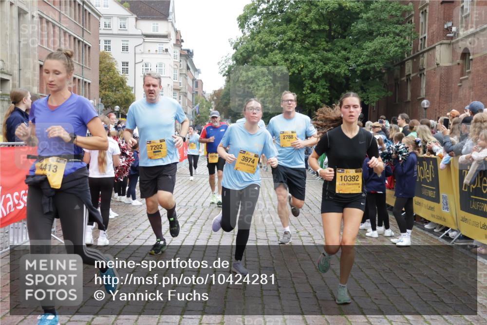 13.09.2026 - Kiel Lauf Yannick Fuchs http://msf.ph/oto/10424281 13.09.2026 09:45:46 Ziel 557, 2788, 3025, 3974, 4413, 4569, 5511, 5757, 7202, 7349, 7572, 8126, 9841, 10036, 10142, 10392, 10445, 1023, 1503, 1579, 2017, 2282, 2835, 3408, 3479, 3503, 3507, 4606, 5103, 5369, 5399, 5400, 5672, 5811, 6038, 6097, 6098, 6556, 7854, 8126, 8152, 8854, 9425, 9456, 9897, 10498, 11939, 12069, 12281, 12347, 12348, 12351, 1415, 1418, 2127, 2482, 3142, 3301, 4909, 4910, 4918, 5234, 5829, 7911, 7924, 8244, 8611, 8859, 10203, 10719, 12374, 12841, 312, 2786, 3479 meine-sportfotos.de