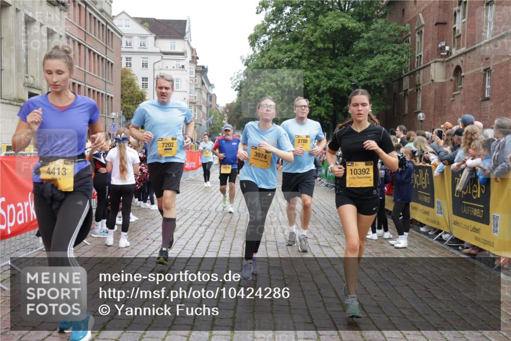 13.09.2026 - Kiel Lauf Yannick Fuchs http://msf.ph/oto/10424286 13.09.2026 09:45:46 Ziel 557, 2788, 3025, 3974, 4413, 4569, 5511, 5757, 7202, 7349, 7572, 8126, 9841, 10036, 10142, 10392, 10445, 1023, 1503, 1579, 2017, 2282, 2835, 3408, 3479, 3503, 3507, 4606, 5103, 5369, 5399, 5400, 5672, 5811, 6038, 6097, 6098, 6556, 7854, 8126, 8152, 8854, 9425, 9456, 9897, 10498, 11939, 12069, 12281, 12347, 12348, 12351, 1415, 1418, 2127, 2482, 3142, 3301, 4909, 4910, 4918, 5234, 5829, 7911, 7924, 8244, 8611, 8859, 10203, 10719, 12374, 12841, 312, 2786, 3479 meine-sportfotos.de