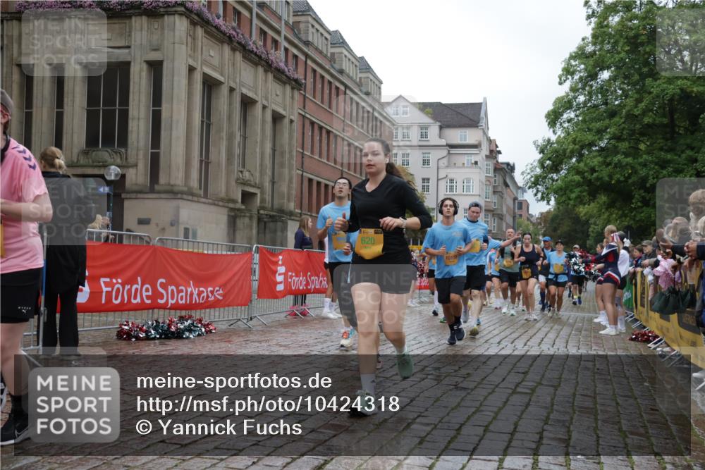 13.09.2026 - Kiel Lauf Yannick Fuchs http://msf.ph/oto/10424318 13.09.2026 11:00:05 Ziel 173, 753, 964, 1078, 1562, 1728, 2382, 3775, 4437, 4509, 6520, 7398, 7945, 8120, 9140, 9271, 9690, 10420, 10996, 11007, 11377, 11503, 11607, 469, 620, 683, 747, 988, 1002, 1895, 1948, 2287, 2354, 3063, 3108, 3113, 3176, 3348, 3607, 3663, 5173, 5261, 5382, 5608, 5627, 6295, 7350, 7454, 7543, 7614, 7954, 8120, 8234, 8723, 8884, 9299, 9971, 10157, 10916, 10918, 11007, 11377, 11415, 12408, 327, 893, 1036, 1518, 1896, 1897, 2150, 2151, 2187, 2558, 2915, 3121, 3793, 620, 2828 meine-sportfotos.de