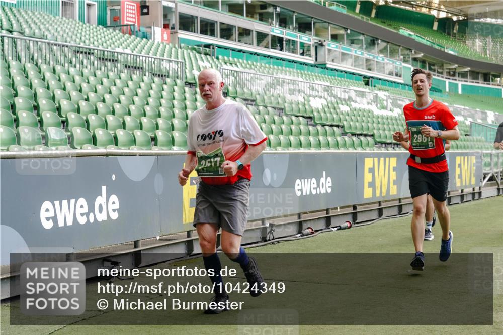 13.09.2026 - 21. swb-Marathon Bremen Michael Burmester http://msf.ph/oto/10424349 13.09.2026 13:00:59 Laufen im Stadion 135, 242, 260, 282, 318, 342, 440, 531, 651, 687, 930, 1006, 1067, 1209, 1368, 1436, 1448, 1493, 1494, 1582, 1650, 1861, 1896, 1935, 1963, 2033, 2062, 2088, 2293, 2306, 2322, 2370, 2409, 2427, 2481, 2485, 2490, 2491, 2517, 2560, 2561, 2570, 2627, 2658, 2686, 2700, 2708, 2781, 2906, 2914, 2967, 3076, 3105, 3145, 3168, 3173, 3273, 3354, 3372, 3374, 3375, 3385, 3480, 3524, 3526, 3642, 3667, 3729, 3774, 3806, 3855, 3856, 3861, 3930 meine-sportfotos.de