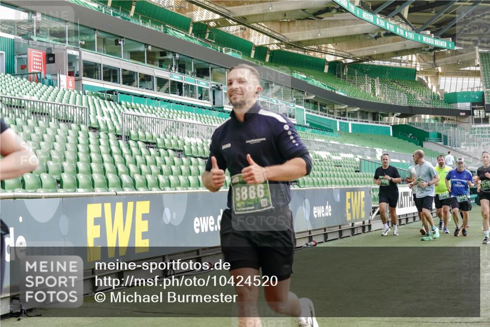 13.09.2026 - 21. swb-Marathon Bremen Michael Burmester http://msf.ph/oto/10424520 13.09.2026 13:24:00 Laufen im Stadion 137, 160, 182, 211, 324, 434, 533, 548, 609, 708, 721, 723, 739, 743, 752, 892, 1178, 1259, 1273, 1331, 1463, 1471, 1491, 1597, 1598, 1691, 1746, 1788, 1944, 2095, 2211, 2213, 2252, 2286, 2312, 2323, 2433, 2445, 2465, 2475, 2483, 2495, 2497, 2503, 2504, 2526, 2571, 2644, 2768, 2776, 2936, 2968, 3252, 3282, 3288, 3289, 3292, 3298, 3306, 3312, 3347, 3364, 3381, 3395, 3423, 3447, 3505, 3530, 3559, 3727, 3770, 3819, 4054, 4231, 4406, 4407, 4431, 4466, 4467, 4584 meine-sportfotos.de