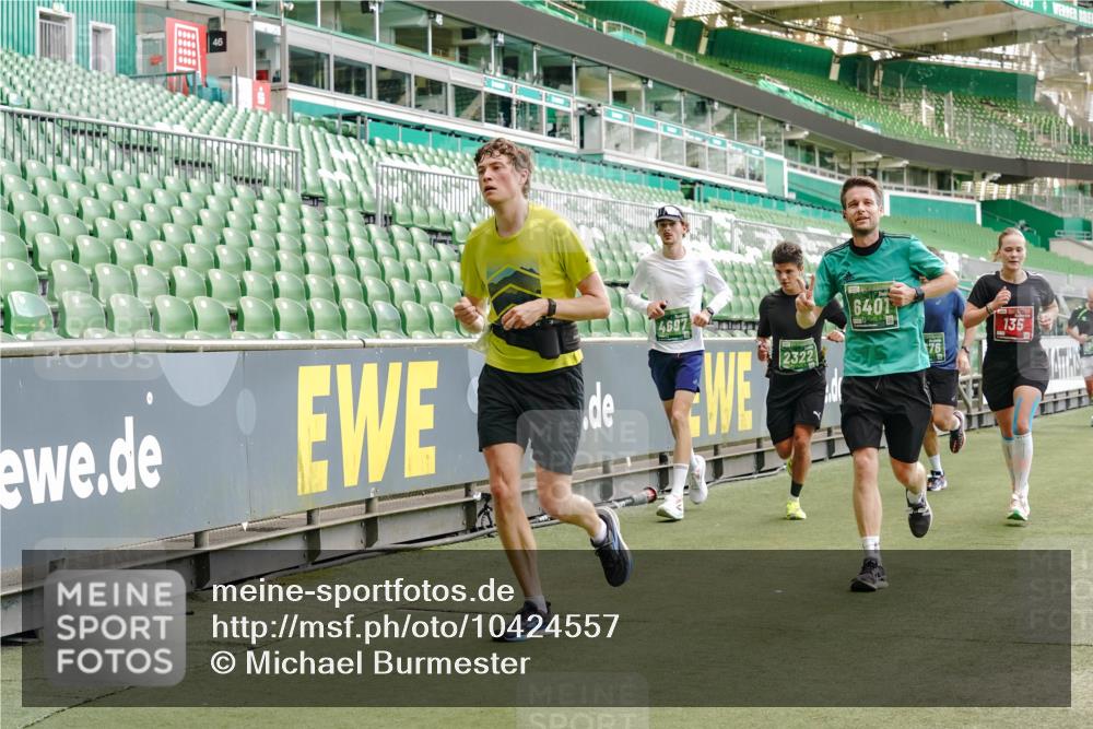 13.09.2026 - 21. swb-Marathon Bremen Michael Burmester http://msf.ph/oto/10424557 13.09.2026 13:01:06 Laufen im Stadion 135, 242, 260, 282, 318, 342, 440, 531, 651, 687, 930, 946, 1006, 1067, 1209, 1368, 1436, 1448, 1493, 1494, 1582, 1650, 1861, 1896, 1935, 1963, 2033, 2047, 2062, 2088, 2293, 2306, 2322, 2370, 2409, 2427, 2481, 2485, 2490, 2491, 2517, 2560, 2561, 2627, 2638, 2658, 2686, 2700, 2708, 2781, 2906, 2914, 2967, 3076, 3105, 3145, 3168, 3173, 3273, 3354, 3372, 3374, 3375, 3385, 3480, 3524, 3526, 3642, 3667, 3729, 3774, 3806, 3855, 3856, 3861, 3930 meine-sportfotos.de