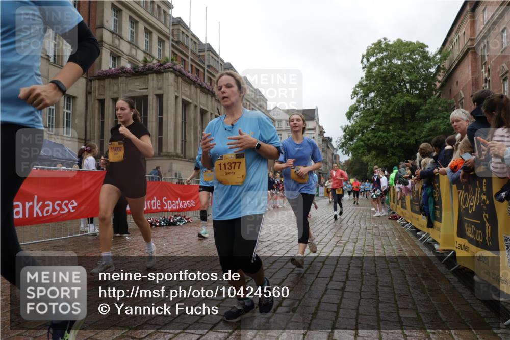 13.09.2026 - Kiel Lauf Yannick Fuchs http://msf.ph/oto/10424560 13.09.2026 11:00:29 Ziel 362, 893, 1518, 1650, 1896, 1897, 2150, 2151, 2233, 2267, 2915, 3793, 4239, 4261, 4524, 4787, 4905, 6431, 6770, 7091, 7179, 7997, 8481, 8565, 9327, 9408, 10346, 10674, 11182, 11797, 11835, 12214, 12457, 12756, 12757, 173, 327, 753, 964, 1036, 1078, 1562, 1728, 1895, 2150, 2151, 2187, 2382, 2490, 2558, 3121, 3775, 4239, 4437, 4509, 6520, 6897, 7398, 7438, 7945, 8120, 9140, 9271, 9690, 10420, 10996, 11007, 11220, 11377, 11415, 11471, 11503, 11607, 1722, 1795, 2038 meine-sportfotos.de