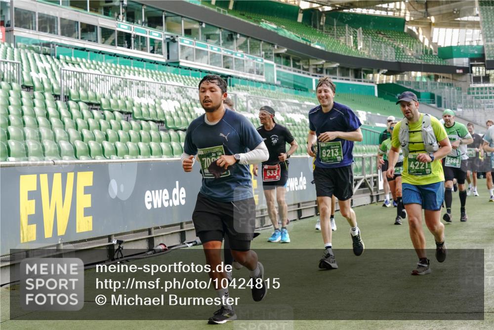13.09.2026 - 21. swb-Marathon Bremen Michael Burmester http://msf.ph/oto/10424815 13.09.2026 13:24:12 Laufen im Stadion 137, 182, 294, 324, 434, 505, 533, 548, 609, 708, 721, 723, 739, 743, 752, 892, 1178, 1273, 1331, 1463, 1471, 1491, 1515, 1597, 1598, 1746, 1788, 1944, 2095, 2211, 2213, 2252, 2267, 2286, 2312, 2323, 2433, 2445, 2465, 2475, 2483, 2495, 2497, 2503, 2526, 2554, 2571, 2644, 2768, 2776, 2936, 2968, 3211, 3252, 3282, 3288, 3289, 3292, 3298, 3306, 3312, 3347, 3364, 3381, 3395, 3423, 3447, 3505, 3530, 3559, 3727, 3770, 3819, 4054, 4231, 4406, 4407, 4466, 4467 meine-sportfotos.de