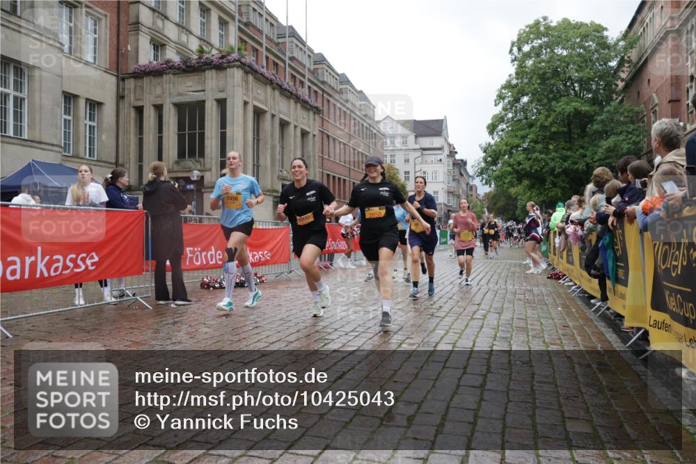 13.09.2026 - Kiel Lauf Yannick Fuchs http://msf.ph/oto/10425043 13.09.2026 11:01:33 Ziel 955, 1018, 1425, 2424, 2616, 3554, 3626, 3662, 3982, 8307, 8576, 8724, 9134, 9869, 11474, 12283, 48, 539, 823, 842, 1018, 1448, 1522, 1744, 2132, 2144, 2637, 2658, 3340, 4529, 4530, 4788, 5052, 5451, 5552, 6300, 6522, 6653, 7191, 7456, 7651, 8469, 8596, 9525, 9899, 9900, 11056, 11216, 11217, 11502, 11505, 11581, 11805, 11857, 12010, 12151, 12283, 735, 1347, 4420, 5406, 5927, 6631, 6717, 10607, 11547, 12110, 48, 190, 1314, 2144, 2658, 4529, 4769, 7516, 9594, 10885 meine-sportfotos.de