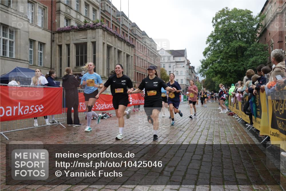 13.09.2026 - Kiel Lauf Yannick Fuchs http://msf.ph/oto/10425046 13.09.2026 11:01:33 Ziel 955, 1018, 1425, 2424, 2616, 3554, 3626, 3662, 3982, 8307, 8576, 8724, 9134, 9869, 11474, 12283, 48, 539, 823, 842, 1018, 1448, 1522, 1744, 2132, 2144, 2637, 2658, 3340, 4529, 4530, 4788, 5052, 5451, 5552, 6300, 6522, 6653, 7191, 7456, 7651, 8469, 8596, 9525, 9899, 9900, 11056, 11216, 11217, 11502, 11505, 11581, 11805, 11857, 12010, 12151, 12283, 735, 1347, 4420, 5406, 5927, 6631, 6717, 10607, 11547, 12110, 48, 190, 1314, 2144, 2658, 4529, 4769, 7516, 9594, 10885 meine-sportfotos.de