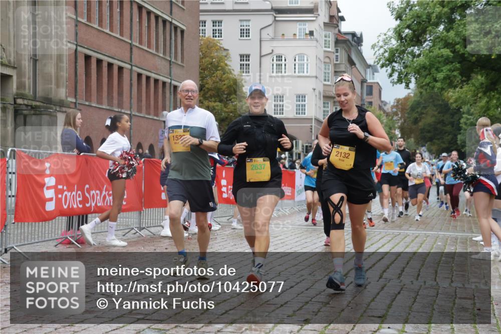 13.09.2026 - Kiel Lauf Yannick Fuchs http://msf.ph/oto/10425077 13.09.2026 11:01:38 Ziel 955, 1347, 1425, 2424, 2616, 2722, 3039, 3224, 3554, 3626, 3662, 3982, 6619, 8934, 9695, 9869, 11465, 11474, 539, 823, 842, 1018, 1448, 1522, 1744, 2132, 2637, 3340, 3662, 4788, 5052, 5451, 5552, 6300, 6522, 6653, 7191, 7651, 8307, 8469, 8576, 8596, 8724, 9134, 9525, 9869, 11056, 11216, 11217, 11474, 11502, 11505, 11581, 11805, 11857, 12010, 12151, 12283, 735, 2726, 2996, 4420, 5406, 5927, 6631, 6717, 10607, 11547, 12110, 48, 1314, 2144, 2658, 4529, 10885 meine-sportfotos.de