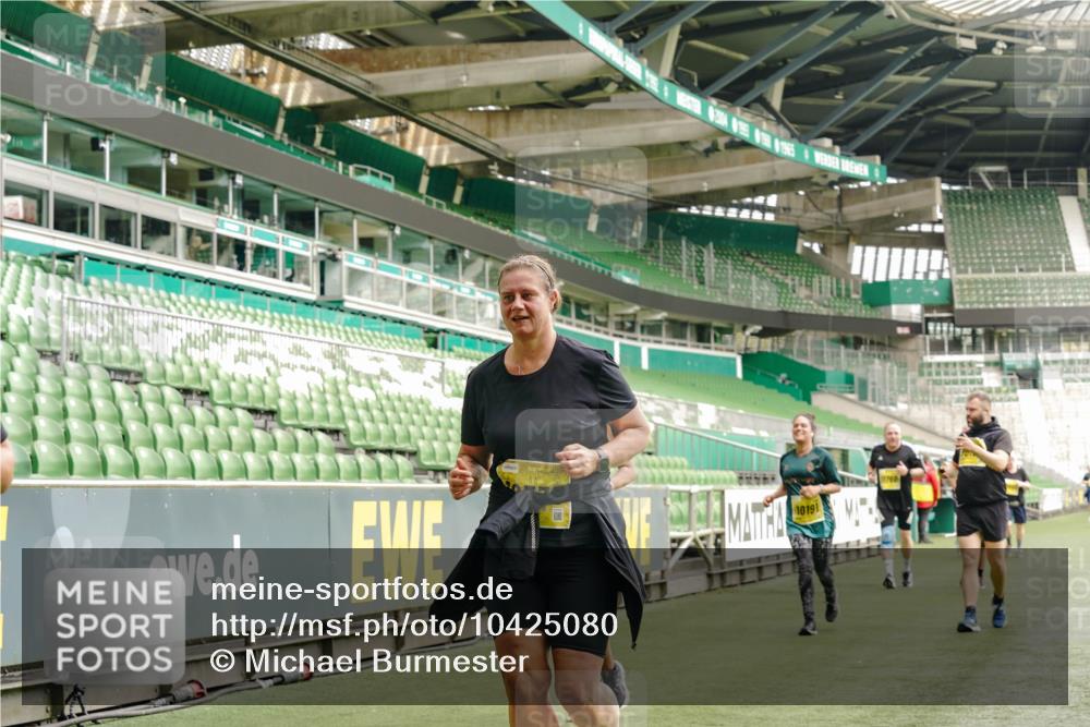 13.09.2026 - 21. swb-Marathon Bremen Michael Burmester http://msf.ph/oto/10425080 13.09.2026 10:47:39 Laufen im Stadion 10161, 10264, 10292, 10349, 10440, 10535, 10732, 10789, 10895, 10925, 10933, 10970, 11104, 11262, 11296, 11423, 11443, 11457, 11529, 11530, 11546, 11573, 11579, 11639, 11663, 11675, 11698, 12083, 12157, 12211, 12316, 12317, 12340, 12422, 12444, 12471, 12472, 12561, 10002, 10004, 10005, 10176, 10191, 10192, 10271, 10295, 10325, 10335, 10459, 10513, 10629, 10679, 10713, 10756, 10779, 10882, 10997, 10999, 11081, 11233, 11307, 11355 meine-sportfotos.de