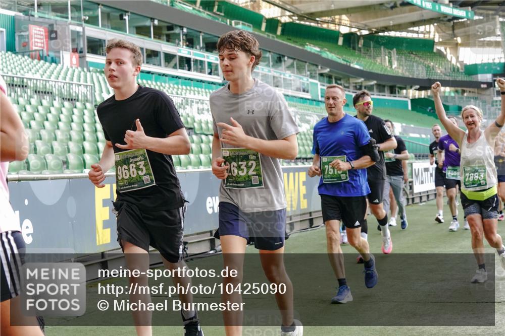 13.09.2026 - 21. swb-Marathon Bremen Michael Burmester http://msf.ph/oto/10425090 13.09.2026 13:24:23 Laufen im Stadion 137, 182, 213, 294, 324, 434, 505, 533, 548, 609, 708, 721, 723, 739, 743, 752, 892, 1178, 1273, 1331, 1463, 1471, 1491, 1515, 1597, 1598, 1746, 1788, 1830, 1944, 2095, 2211, 2252, 2267, 2271, 2286, 2312, 2323, 2433, 2445, 2465, 2475, 2483, 2495, 2497, 2503, 2506, 2526, 2554, 2571, 2644, 2768, 2776, 2833, 2936, 2968, 3005, 3211, 3252, 3282, 3288, 3289, 3292, 3298, 3306, 3312, 3347, 3364, 3381, 3390, 3395, 3423, 3447, 3505, 3559, 3727, 3770, 3819, 4231, 4466, 4467 meine-sportfotos.de
