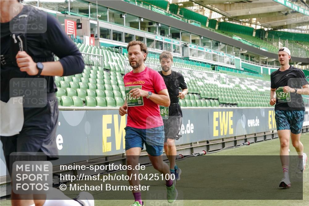 13.09.2026 - 21. swb-Marathon Bremen Michael Burmester http://msf.ph/oto/10425100 13.09.2026 13:01:28 Laufen im Stadion 135, 150, 242, 282, 318, 440, 531, 651, 687, 722, 930, 946, 1006, 1067, 1163, 1368, 1436, 1448, 1582, 1650, 1861, 1896, 1935, 1963, 2033, 2047, 2062, 2292, 2293, 2306, 2322, 2345, 2370, 2409, 2427, 2485, 2490, 2491, 2560, 2561, 2627, 2638, 2658, 2666, 2686, 2700, 2708, 2781, 2906, 2967, 2987, 3013, 3044, 3076, 3105, 3145, 3163, 3164, 3168, 3173, 3187, 3248, 3294, 3334, 3354, 3372, 3374, 3375, 3385, 3392, 3480, 3524, 3526, 3527, 3642, 3667, 3729, 3774, 3806, 3855, 3856 meine-sportfotos.de