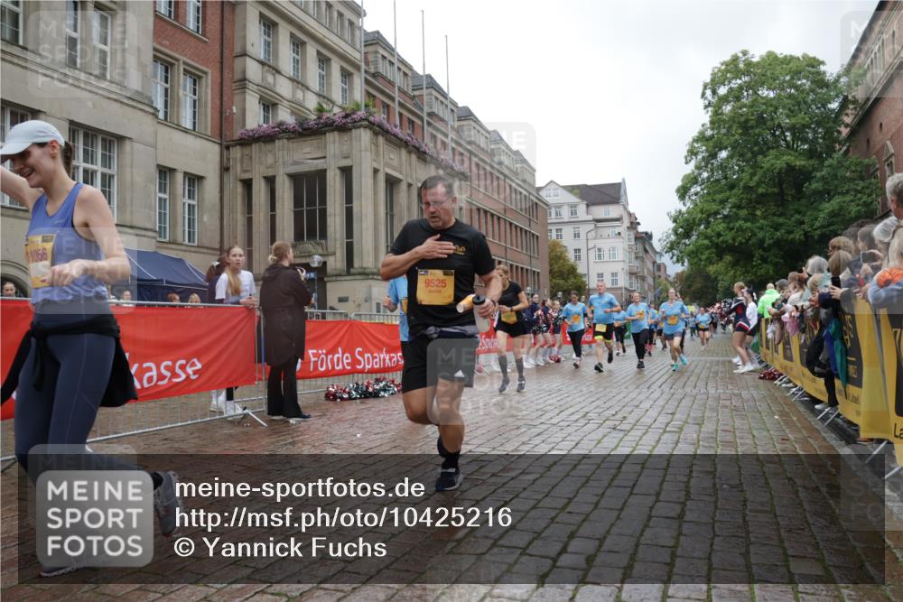 13.09.2026 - Kiel Lauf Yannick Fuchs http://msf.ph/oto/10425216 13.09.2026 11:01:53 Ziel 735, 2726, 2838, 2996, 3039, 4420, 5406, 5927, 6311, 6631, 6717, 7174, 7556, 8343, 8523, 8555, 9523, 10056, 10607, 11159, 11265, 11338, 11547, 12110, 12115, 955, 1018, 1347, 1425, 2424, 2616, 2722, 3039, 3224, 3554, 3626, 3662, 3982, 5451, 6619, 7191, 8307, 8576, 8724, 8934, 9134, 9525, 9695, 9869, 11056, 11465, 11474, 11502, 11505, 12010, 12283, 208, 540, 651, 709, 841, 845, 1651, 1660, 2451, 2778, 2902, 2958, 3942, 6998, 8218, 1744, 9525, 11056, 11502 meine-sportfotos.de
