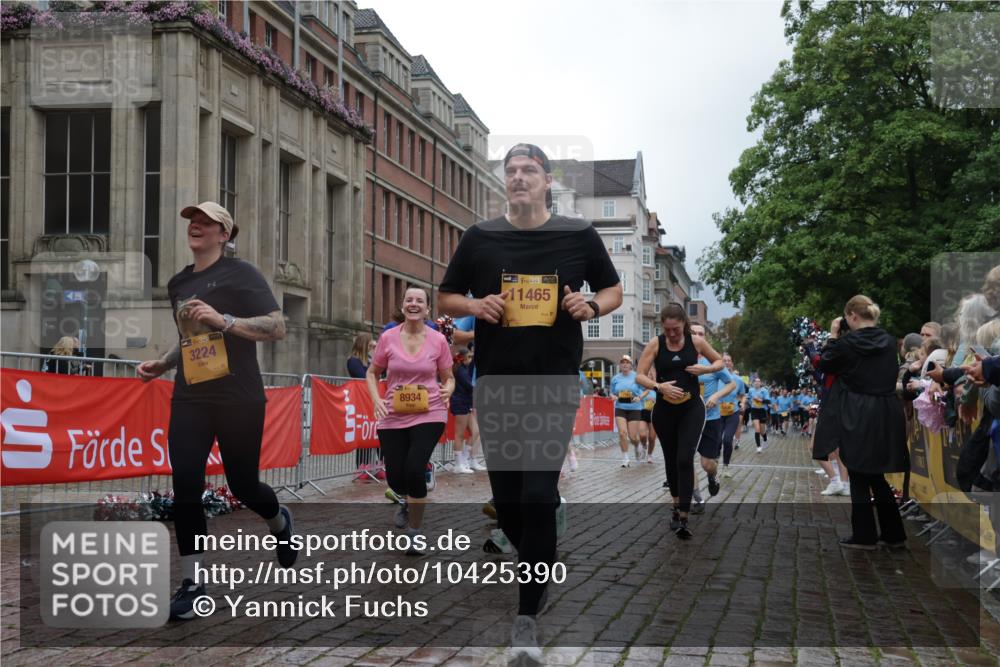 13.09.2026 - Kiel Lauf Yannick Fuchs http://msf.ph/oto/10425390 13.09.2026 11:02:15 Ziel 208, 841, 2322, 2778, 2895, 3102, 3443, 3942, 4848, 6332, 6998, 7005, 7244, 8218, 8517, 8793, 9448, 9732, 9738, 10020, 10531, 11135, 11261, 11301, 11466, 11546, 11959, 12578, 540, 651, 709, 735, 845, 1347, 1651, 1660, 2451, 2722, 2726, 2838, 2902, 2958, 2996, 3039, 3224, 3977, 4420, 5406, 5465, 5927, 6311, 6407, 6408, 6631, 6717, 7174, 7556, 8343, 8523, 8555, 8934, 8974, 9523, 9695, 9856, 10056, 10607, 11159, 11265, 11338, 11465, 11547, 484, 649, 935 meine-sportfotos.de