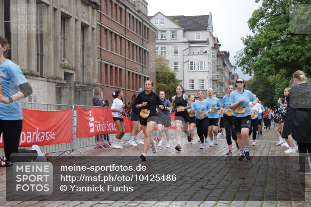 13.09.2026 - Kiel Lauf Yannick Fuchs http://msf.ph/oto/10425486 13.09.2026 11:02:28 Ziel 484, 649, 935, 1693, 2299, 2322, 3414, 3670, 6375, 6878, 7389, 8036, 8517, 9745, 11135, 11256, 11261, 11301, 11384, 11942, 12085, 12640, 12697, 208, 540, 651, 709, 841, 845, 1651, 1660, 2322, 2451, 2726, 2778, 2895, 2902, 2958, 2996, 3102, 3443, 3942, 3977, 4848, 5465, 6311, 6332, 6407, 6408, 6998, 7005, 7244, 7556, 8218, 8343, 8523, 8793, 8974, 9448, 9523, 9732, 9738, 9856, 10020, 10056, 10531, 11159, 11338, 11466, 11546, 12578, 415, 1298, 3947, 4562, 4648, 4984 meine-sportfotos.de
