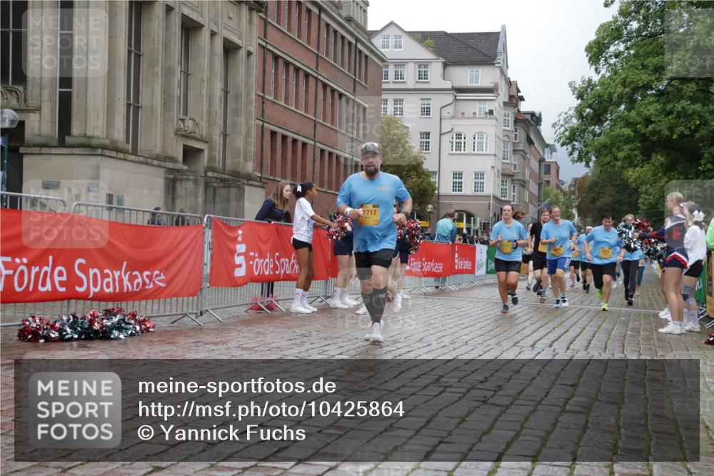 13.09.2026 - Kiel Lauf Yannick Fuchs http://msf.ph/oto/10425864 13.09.2026 11:03:17 Ziel 697, 986, 1923, 2254, 2878, 2975, 3621, 4658, 4757, 5893, 6224, 6319, 6669, 7282, 7656, 8130, 8136, 8204, 8288, 8782, 9059, 9063, 9202, 9614, 9819, 10806, 12550, 415, 1095, 1298, 1635, 2055, 2796, 3513, 3635, 3912, 3947, 4478, 4562, 4781, 5046, 5712, 5998, 6071, 6483, 6548, 6768, 6934, 6969, 6974, 7968, 8084, 8782, 9070, 9108, 9202, 9663, 10165, 10648, 10664, 10999, 11064, 11255, 11717, 11736, 11846, 12550, 1698, 2724, 2846, 3155, 3744, 4074, 4854, 6341, 6524, 6525 meine-sportfotos.de