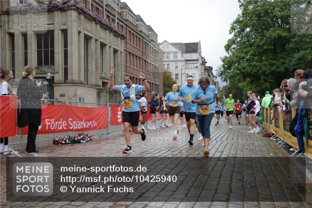 13.09.2026 - Kiel Lauf Yannick Fuchs http://msf.ph/oto/10425940 13.09.2026 11:03:27 Ziel 697, 2254, 2724, 2846, 2878, 3155, 3744, 4074, 4658, 4854, 6224, 6341, 6953, 7282, 7656, 8288, 8946, 9363, 9614, 10806, 12650, 986, 1095, 1635, 1923, 2796, 2975, 3513, 3621, 3635, 3912, 4478, 4757, 4781, 5046, 5893, 5998, 6319, 6669, 6768, 6934, 6969, 6974, 8084, 8130, 8136, 8204, 8288, 8782, 9059, 9063, 9070, 9108, 9202, 9663, 9819, 10165, 10664, 10999, 11255, 11736, 11846, 12550, 643, 1505, 1698, 2807, 3049, 5377, 5588, 5820, 6524, 6525, 9331, 9581, 9955, 1095, 6934 meine-sportfotos.de