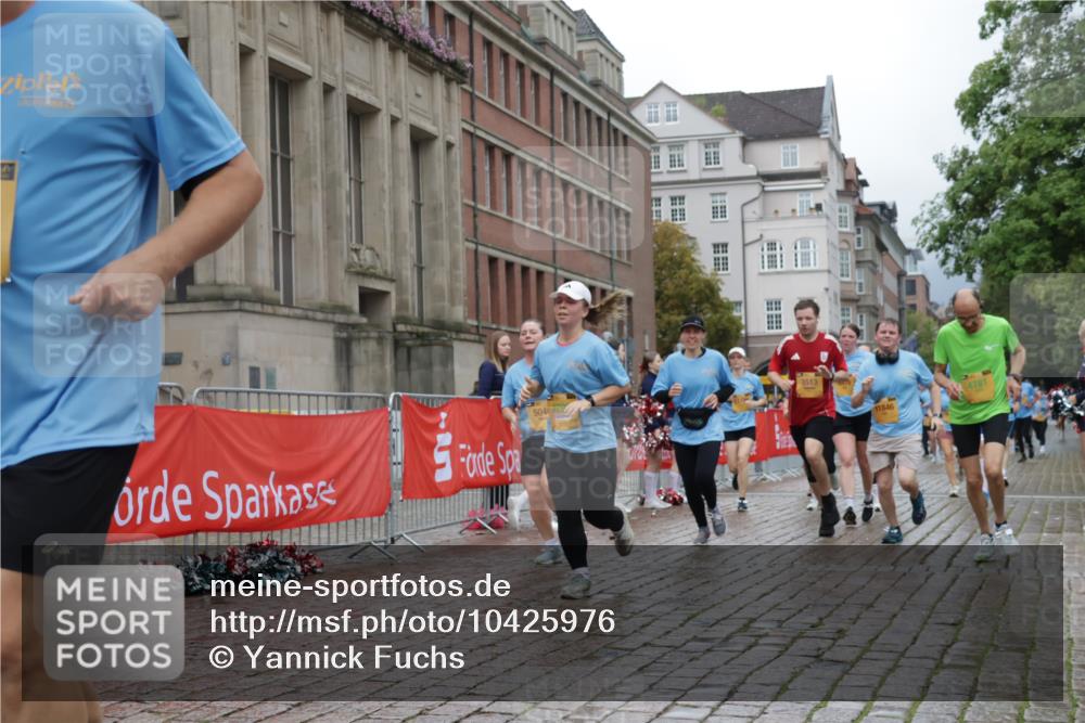 13.09.2026 - Kiel Lauf Yannick Fuchs http://msf.ph/oto/10425976 13.09.2026 11:03:30 Ziel 697, 1698, 2724, 2846, 2878, 3155, 3744, 4074, 4658, 4854, 6341, 6525, 6953, 7282, 7656, 8946, 9363, 12650, 986, 1095, 1635, 1923, 2254, 2796, 2975, 3513, 3621, 3635, 3912, 4478, 4658, 4757, 4781, 5046, 5893, 5998, 6224, 6319, 6669, 6768, 8130, 8136, 8204, 8288, 8782, 9059, 9063, 9070, 9202, 9614, 9663, 9819, 10165, 10664, 10806, 10999, 11255, 11736, 11846, 12550, 643, 1089, 1505, 2807, 3049, 5377, 5588, 5820, 6524, 9331, 9581, 9955, 11172, 11930, 1095, 2796, 3513, 6934 meine-sportfotos.de