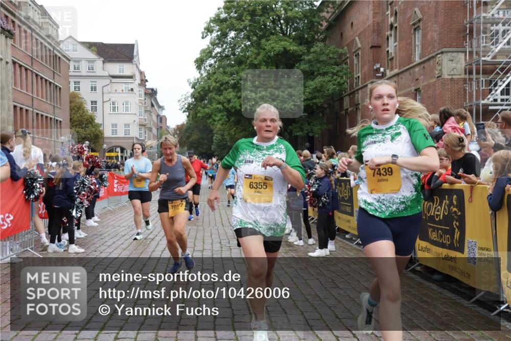 13.09.2026 - Kiel Lauf Yannick Fuchs http://msf.ph/oto/10426006 13.09.2026 09:46:35 Ziel 288, 3033, 3035, 3361, 6048, 6355, 6577, 7439, 7675, 7754, 8929, 9832, 10177, 10946, 11859, 11861, 12173, 12552, 167, 181, 442, 1415, 2482, 3052, 3954, 4909, 4910, 4918, 5234, 5855, 5955, 6732, 6857, 7015, 7308, 8125, 10117, 10203, 10685, 10898, 10913, 11076, 11078, 11316, 12495, 12621, 2527, 2718, 3808, 4087, 4906, 6207, 6638, 7190, 7213, 7446, 7921, 8409, 8887, 8994, 9141, 10322, 10731, 12725, 1415, 1418, 3301, 4909, 5829, 7911, 7924 meine-sportfotos.de