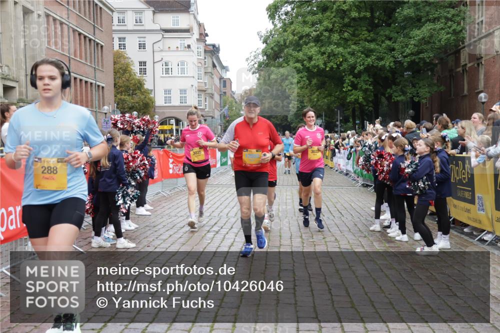 13.09.2026 - Kiel Lauf Yannick Fuchs http://msf.ph/oto/10426046 13.09.2026 09:46:37 Ziel 288, 3033, 3035, 4906, 6048, 6355, 6577, 7439, 7675, 7754, 8887, 8929, 9832, 10177, 10946, 11861, 12173, 12552, 167, 181, 442, 2482, 3052, 3361, 3954, 4918, 5855, 5955, 6732, 6857, 7015, 7308, 8125, 10117, 10203, 10685, 10898, 10913, 11076, 11078, 11316, 11859, 12495, 12621, 1402, 2527, 2718, 2779, 3808, 4087, 6207, 6638, 7190, 7213, 7446, 7921, 8409, 8994, 9141, 9385, 10301, 10322, 10731, 12725, 1415, 2482, 4909, 5829, 7911, 7924 meine-sportfotos.de