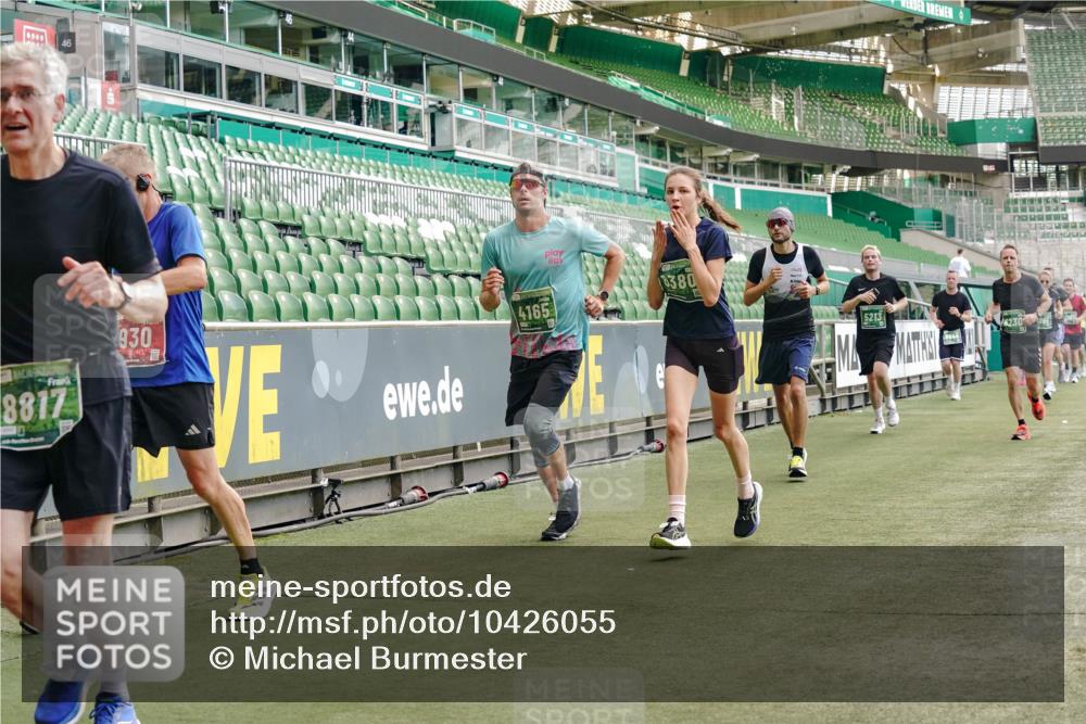 13.09.2026 - 21. swb-Marathon Bremen Michael Burmester http://msf.ph/oto/10426055 13.09.2026 13:02:04 Laufen im Stadion 150, 242, 282, 318, 440, 531, 687, 722, 930, 936, 946, 1006, 1067, 1163, 1250, 1436, 1448, 1582, 1896, 2033, 2047, 2062, 2276, 2292, 2345, 2364, 2370, 2378, 2409, 2421, 2485, 2490, 2491, 2560, 2561, 2627, 2638, 2658, 2666, 2668, 2779, 2781, 2967, 2987, 3013, 3044, 3114, 3163, 3164, 3187, 3248, 3258, 3294, 3334, 3372, 3374, 3375, 3385, 3392, 3496, 3524, 3526, 3527, 3576, 3585, 3603, 3642, 3667, 3721, 3806, 3852, 3893, 4000, 4506, 4558 meine-sportfotos.de