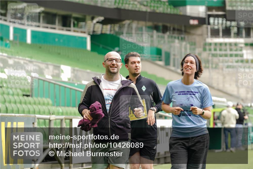 13.09.2026 - 21. swb-Marathon Bremen Michael Burmester http://msf.ph/oto/10426089 13.09.2026 10:49:08 Laufen im Stadion 10264, 10292, 10407, 10413, 10440, 10732, 10754, 10789, 10925, 11104, 11254, 11262, 11423, 11443, 11541, 11663, 11698, 11712, 11851, 11942, 11980, 12083, 12440, 12444, 12471, 12472, 12542, 12561, 10137, 10192, 10194, 10202, 10242, 10344, 10430, 10472, 10524, 10568, 10600, 10651, 10679, 10713, 10979, 11050, 11081, 11181, 11200, 11244, 11296, 11309, 11367, 11457, 11529, 11530, 11546, 11574, 11675, 11709, 11760, 11821, 12089, 12153, 12177, 12178 meine-sportfotos.de