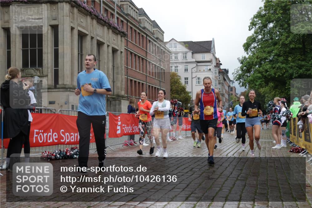 13.09.2026 - Kiel Lauf Yannick Fuchs http://msf.ph/oto/10426136 13.09.2026 11:03:44 Ziel 643, 1505, 1698, 2807, 3049, 5377, 5588, 5820, 6524, 6525, 9331, 9581, 9955, 11172, 11930, 697, 1923, 2254, 2724, 2846, 2878, 2975, 3155, 3744, 4074, 4658, 4757, 4854, 5893, 6224, 6319, 6341, 6669, 6953, 7282, 7656, 8130, 8136, 8204, 8288, 8946, 9059, 9063, 9363, 9614, 9819, 10806, 12650, 1089, 1699, 1902, 1906, 2262, 2930, 3120, 5007, 5008, 7205, 7413, 7764, 8107, 9180, 10567, 10856, 11381, 12465, 986, 2975, 3621, 3635, 4757, 5998, 6669, 8782 meine-sportfotos.de