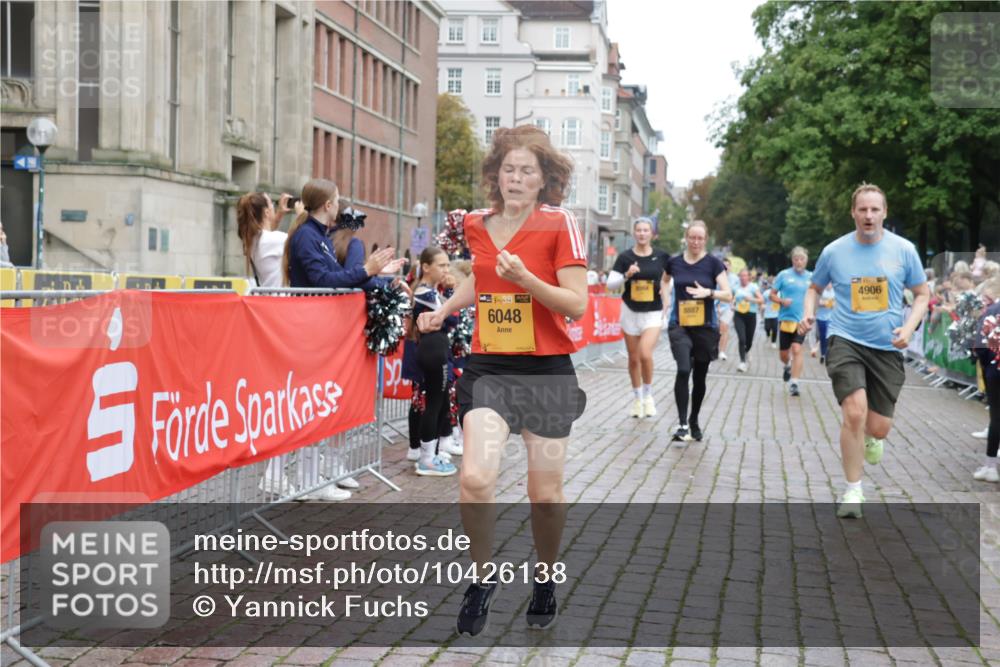 13.09.2026 - Kiel Lauf Yannick Fuchs http://msf.ph/oto/10426138 13.09.2026 09:46:42 Ziel 288, 2527, 3033, 3035, 4906, 6048, 6355, 7190, 7213, 7439, 7675, 7754, 8409, 8887, 8929, 8994, 10177, 10946, 12552, 167, 181, 442, 3052, 3361, 3954, 5855, 5955, 6355, 6577, 6732, 6857, 7015, 7308, 7439, 8125, 9832, 10117, 10685, 10898, 10913, 10946, 11076, 11078, 11316, 11859, 11861, 12173, 12495, 12621, 1402, 2718, 2759, 2779, 3808, 4087, 4238, 4940, 5217, 5351, 6074, 6207, 6638, 7446, 7731, 7921, 9141, 9385, 10009, 10301, 10322, 10731, 12622, 12725, 1415, 2482, 4909 meine-sportfotos.de