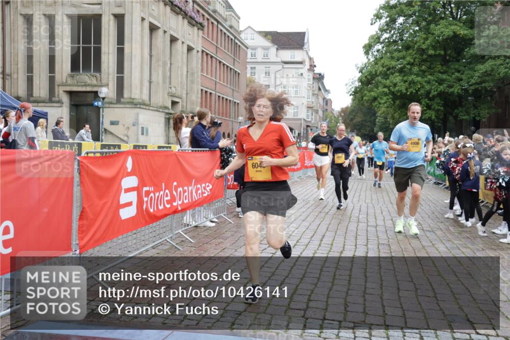 13.09.2026 - Kiel Lauf Yannick Fuchs http://msf.ph/oto/10426141 13.09.2026 09:46:42 Ziel 288, 2527, 3033, 3035, 4906, 6048, 6355, 7190, 7213, 7439, 7675, 7754, 8409, 8887, 8929, 8994, 10177, 10946, 12552, 167, 181, 442, 3052, 3361, 3954, 5855, 5955, 6355, 6577, 6732, 6857, 7015, 7308, 7439, 8125, 9832, 10117, 10685, 10898, 10913, 10946, 11076, 11078, 11316, 11859, 11861, 12173, 12495, 12621, 1402, 2718, 2759, 2779, 3808, 4087, 4238, 4940, 5217, 5351, 6074, 6207, 6638, 7446, 7731, 7921, 9141, 9385, 10009, 10301, 10322, 10731, 12622, 12725, 1415, 2482, 4909 meine-sportfotos.de