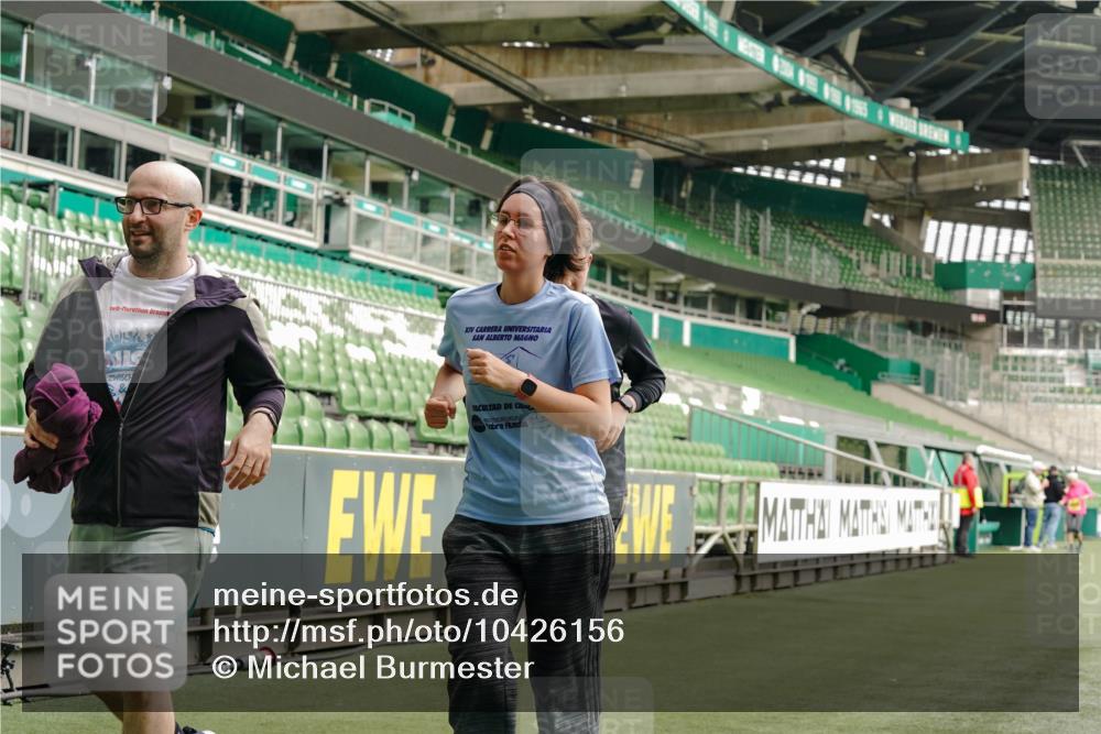 13.09.2026 - 21. swb-Marathon Bremen Michael Burmester http://msf.ph/oto/10426156 13.09.2026 10:49:12 Laufen im Stadion 10264, 10292, 10407, 10413, 10440, 10710, 10732, 10754, 10789, 10925, 11104, 11254, 11262, 11423, 11443, 11541, 11698, 11712, 11851, 11942, 11980, 12083, 12440, 12444, 12471, 12472, 12542, 12561, 10137, 10161, 10194, 10202, 10242, 10344, 10430, 10472, 10524, 10535, 10568, 10600, 10651, 10679, 10713, 10895, 10979, 11050, 11081, 11181, 11200, 11244, 11296, 11309, 11367, 11457, 11529, 11530, 11546, 11574, 11675, 11709, 11760, 11821, 12089, 12153, 12177, 12178 meine-sportfotos.de