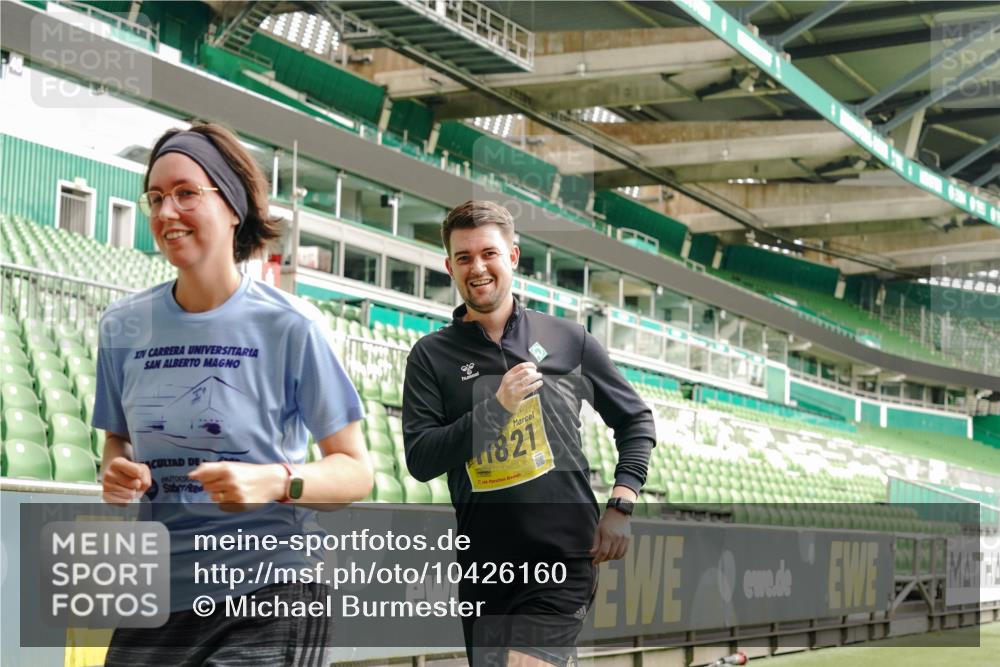 13.09.2026 - 21. swb-Marathon Bremen Michael Burmester http://msf.ph/oto/10426160 13.09.2026 10:49:14 Laufen im Stadion 10264, 10292, 10407, 10413, 10440, 10710, 10732, 10754, 10789, 10925, 11254, 11262, 11423, 11443, 11541, 11698, 11712, 11851, 11942, 11980, 12083, 12440, 12444, 12471, 12472, 12542, 12561, 10137, 10161, 10194, 10202, 10242, 10344, 10430, 10472, 10524, 10535, 10568, 10600, 10651, 10679, 10713, 10895, 10979, 11050, 11081, 11181, 11200, 11244, 11296, 11309, 11367, 11457, 11529, 11530, 11546, 11574, 11675, 11709, 11760, 11821, 12089, 12153, 12177, 12178 meine-sportfotos.de