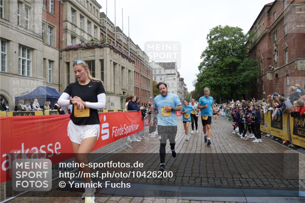 13.09.2026 - Kiel Lauf Yannick Fuchs http://msf.ph/oto/10426200 13.09.2026 09:46:47 Ziel 2527, 2718, 3033, 3035, 3808, 4087, 4906, 6048, 6638, 7190, 7213, 7446, 7675, 7754, 7921, 8409, 8887, 8929, 8994, 9141, 10322, 12725, 167, 181, 288, 442, 3033, 3035, 3052, 3361, 3954, 5855, 5955, 6355, 6577, 6857, 7308, 7439, 8125, 8929, 9832, 10117, 10177, 10913, 10946, 11316, 11859, 11861, 12173, 12495, 12552, 12621, 1402, 2759, 2779, 4238, 4940, 5217, 5351, 6074, 6207, 7731, 9385, 10009, 10301, 10731, 10742, 10744, 12622, 2482, 3052, 3954, 5855, 8125 meine-sportfotos.de