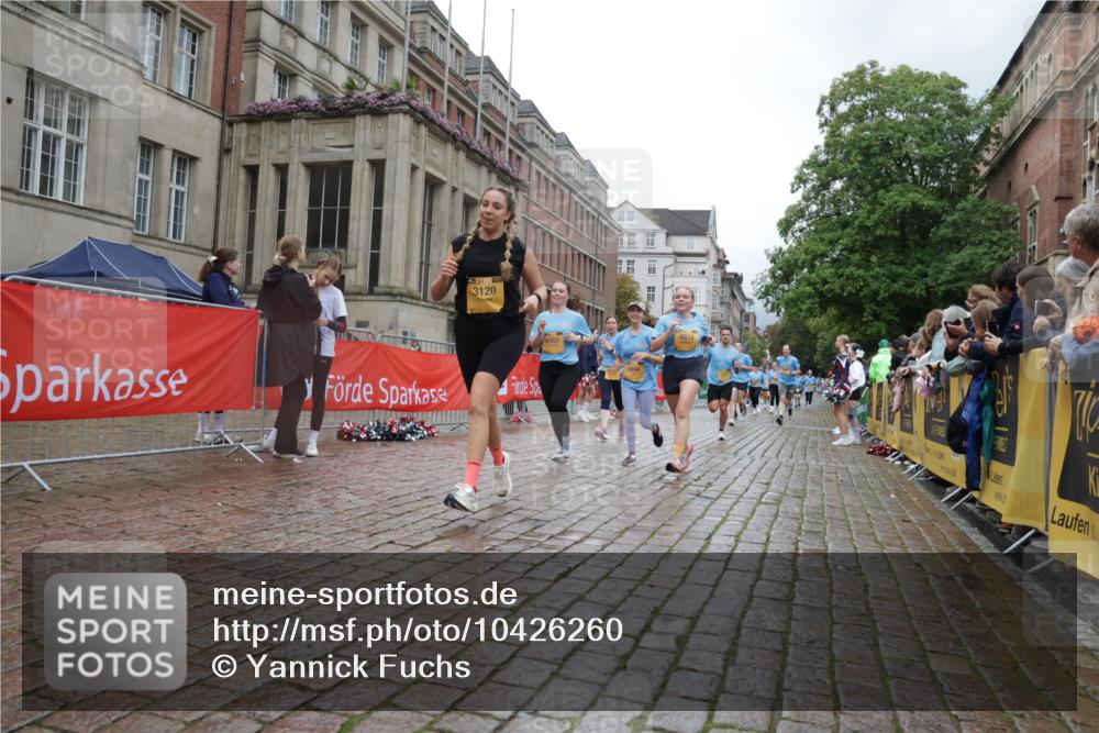 13.09.2026 - Kiel Lauf Yannick Fuchs http://msf.ph/oto/10426260 13.09.2026 11:03:59 Ziel 1089, 1699, 1902, 1906, 2262, 2930, 3120, 5007, 5008, 7205, 7413, 7764, 8107, 9180, 10567, 10856, 11381, 11930, 12465, 643, 1505, 1698, 2724, 2807, 2846, 3049, 3155, 3744, 4074, 4854, 5377, 5588, 5820, 6341, 6524, 6525, 6953, 8946, 9331, 9363, 9581, 9955, 11172, 11930, 12650, 460, 978, 1204, 1316, 2062, 2654, 3195, 3336, 3378, 3961, 3963, 4936, 5806, 6092, 6310, 7016, 7451, 8835, 10130, 10776, 11151, 11152, 11856, 697, 2254, 2846, 2878, 4074, 4658, 6224 meine-sportfotos.de