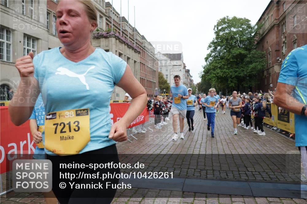 13.09.2026 - Kiel Lauf Yannick Fuchs http://msf.ph/oto/10426261 13.09.2026 09:46:50 Ziel 2527, 2718, 3808, 4087, 4906, 6048, 6207, 6638, 7190, 7213, 7446, 7921, 8409, 8887, 8994, 9141, 10322, 10731, 12725, 167, 181, 288, 442, 3033, 3035, 3361, 3954, 5955, 6048, 6355, 6577, 6857, 7439, 7675, 7754, 8929, 9832, 10117, 10177, 10913, 10946, 11316, 11859, 11861, 12173, 12495, 12552, 12621, 1402, 2759, 2779, 4238, 4940, 5217, 5351, 6074, 7461, 7731, 9385, 10009, 10224, 10301, 10742, 10744, 11862, 11964, 12622, 442, 3052, 3954, 5855, 8125 meine-sportfotos.de